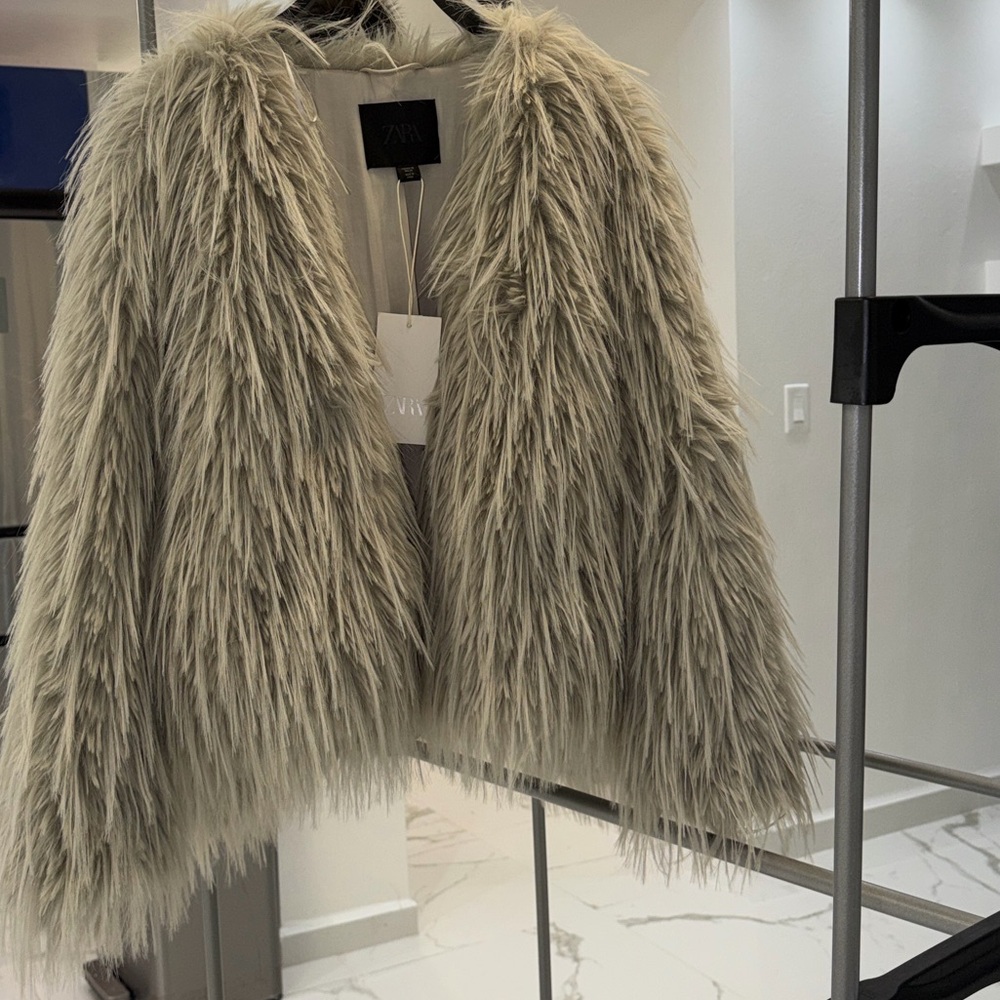 Zara faux fur coat, light grey - Picture 4 of 14